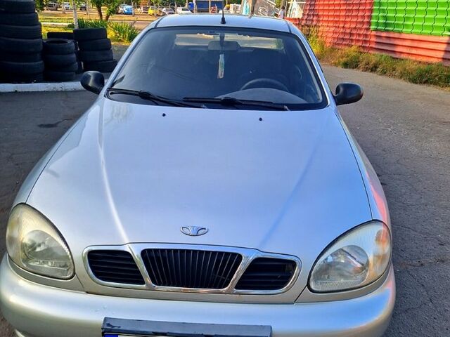 Серый Дэу Ланос, объемом двигателя 1.5 л и пробегом 197 тыс. км за 2650 $, фото 1 на Automoto.ua