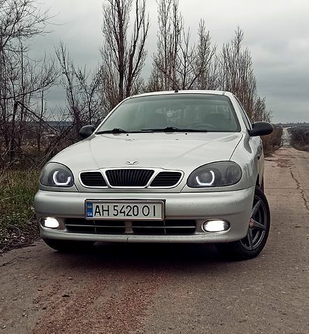 Сірий Деу Ланос, об'ємом двигуна 1.3 л та пробігом 190 тис. км за 2500 $, фото 1 на Automoto.ua