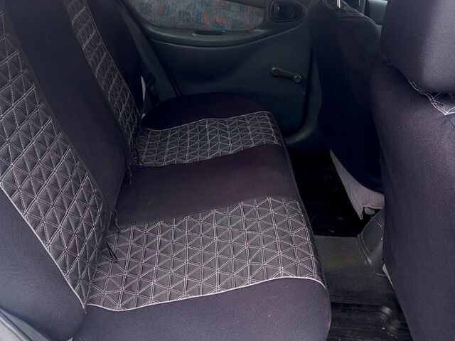 Серый Дэу Ланос, объемом двигателя 1.5 л и пробегом 213 тыс. км за 1900 $, фото 1 на Automoto.ua