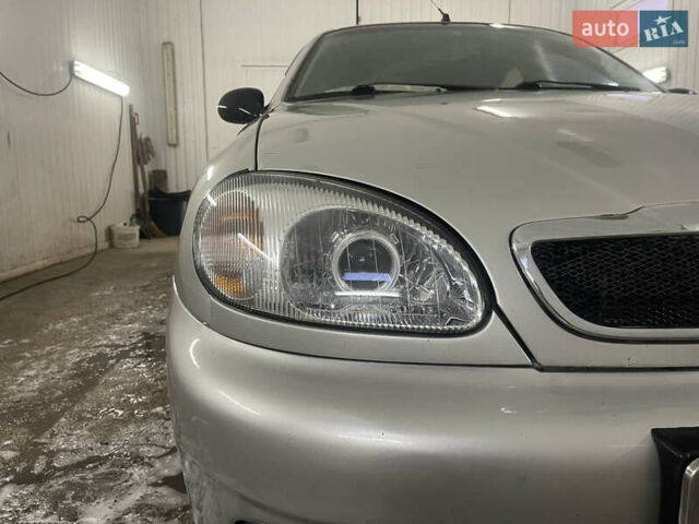 Серый Дэу Ланос, объемом двигателя 1.5 л и пробегом 242 тыс. км за 2500 $, фото 1 на Automoto.ua