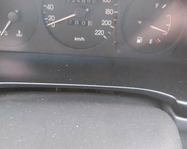 Сірий Деу Ланос, об'ємом двигуна 1.5 л та пробігом 224 тис. км за 2500 $, фото 1 на Automoto.ua