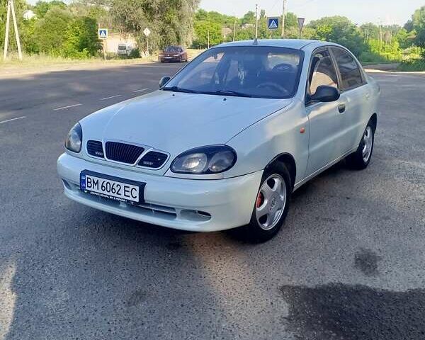 Серый Дэу Ланос, объемом двигателя 1.5 л и пробегом 240 тыс. км за 2250 $, фото 1 на Automoto.ua