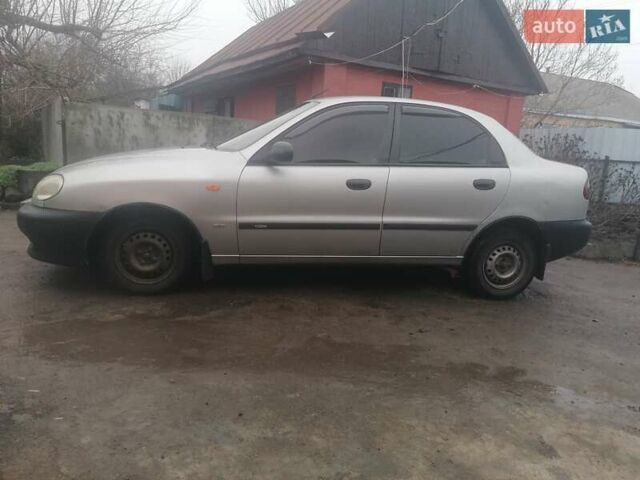 Серый Дэу Ланос, объемом двигателя 1.5 л и пробегом 317 тыс. км за 1950 $, фото 1 на Automoto.ua