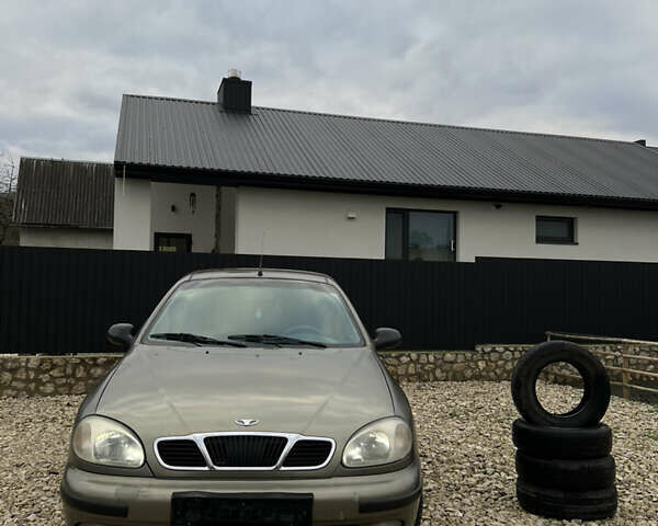 Сірий Деу Ланос, об'ємом двигуна 1.5 л та пробігом 210 тис. км за 2490 $, фото 1 на Automoto.ua