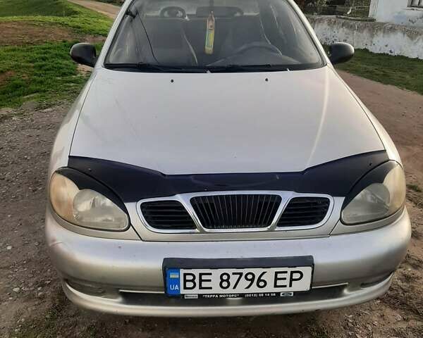 Серый Дэу Ланос, объемом двигателя 1.5 л и пробегом 350 тыс. км за 2900 $, фото 1 на Automoto.ua