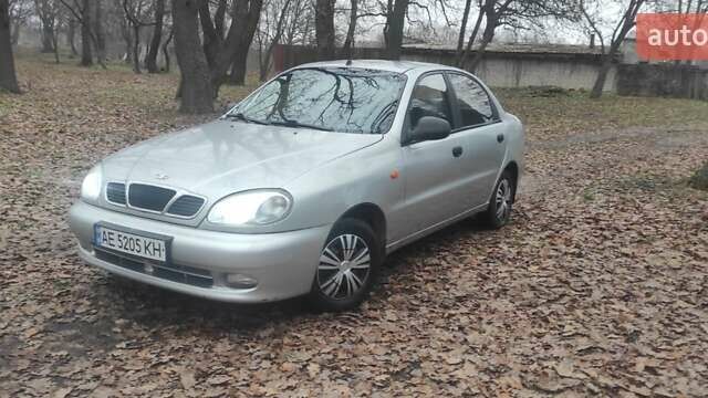 Сірий Деу Ланос, об'ємом двигуна 1.5 л та пробігом 270 тис. км за 2300 $, фото 1 на Automoto.ua