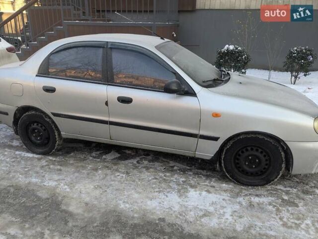 Серый Дэу Ланос, объемом двигателя 1.5 л и пробегом 282 тыс. км за 1750 $, фото 1 на Automoto.ua