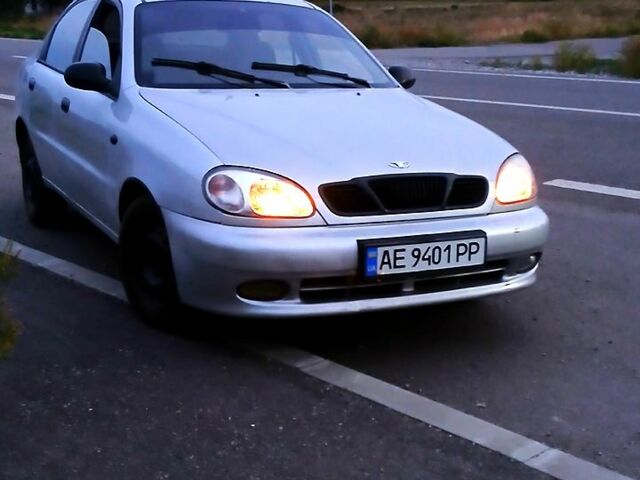 Дэу Ланос 2006 в Днепре (Днепропетровске) на Automoto.ua Серый Дэу Ланос, объемом двигателя 1.5 л и пробегом 0 тыс. км за 2100 $, фото 1 на Automoto.ua