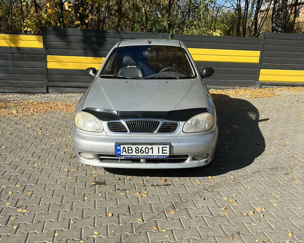 Деу Ланос 2006 у Жмеренке на Automoto.ua Сірий Деу Ланос, об'ємом двигуна 1.3 л та пробігом 179 тис. км за 1650 $, фото 1 на Automoto.ua
