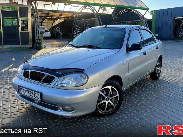 Серый Дэу Ланос, объемом двигателя 1.5 л и пробегом 250 тыс. км за 2400 $, фото 1 на Automoto.ua