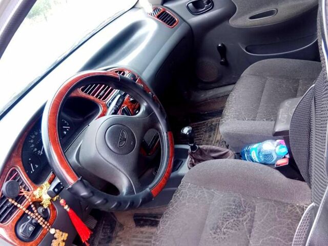 Сірий Деу Ланос, об'ємом двигуна 1.5 л та пробігом 0 тис. км за 1320 $, фото 1 на Automoto.ua