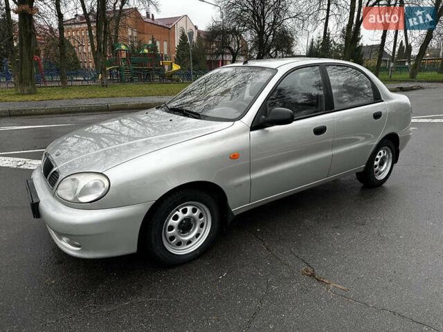Сірий Деу Ланос, об'ємом двигуна 1.5 л та пробігом 156 тис. км за 2800 $, фото 1 на Automoto.ua
