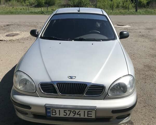 Сірий Деу Ланос, об'ємом двигуна 1.5 л та пробігом 184 тис. км за 3000 $, фото 1 на Automoto.ua