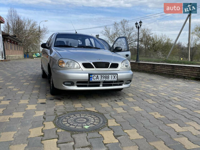 Сірий Деу Ланос, об'ємом двигуна 1.5 л та пробігом 310 тис. км за 2550 $, фото 1 на Automoto.ua