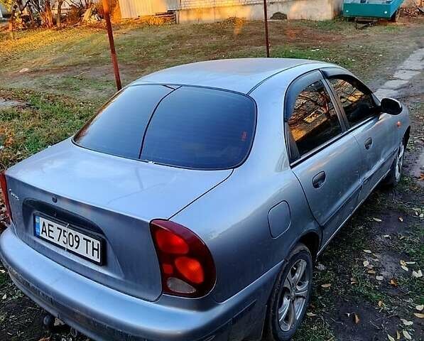 Сірий Деу Ланос, об'ємом двигуна 1.5 л та пробігом 303 тис. км за 2250 $, фото 1 на Automoto.ua