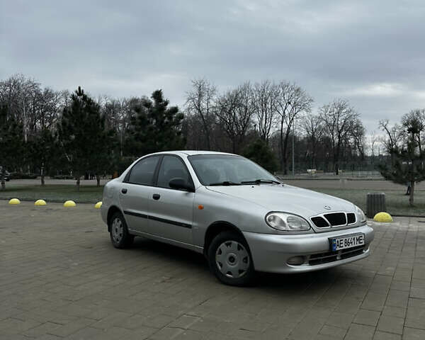 Дэу Ланос 2006 в Краматорске на Automoto.ua Серый Дэу Ланос, объемом двигателя 1.5 л и пробегом 286 тыс. км за 2750 $, фото 1 на Automoto.ua