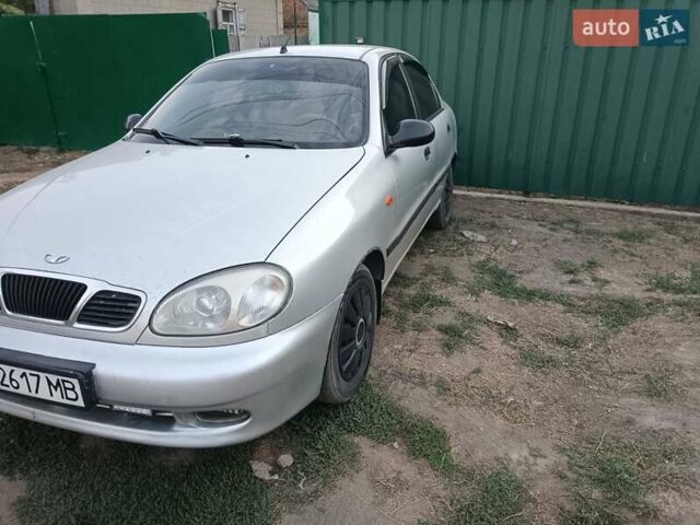 Серый Дэу Ланос, объемом двигателя 1.6 л и пробегом 266 тыс. км за 2950 $, фото 1 на Automoto.ua