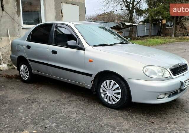 Сірий Деу Ланос, об'ємом двигуна 1.5 л та пробігом 181 тис. км за 1700 $, фото 1 на Automoto.ua