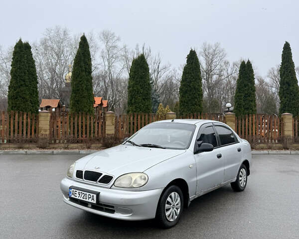 Серый Дэу Ланос, объемом двигателя 0 л и пробегом 212 тыс. км за 1800 $, фото 1 на Automoto.ua