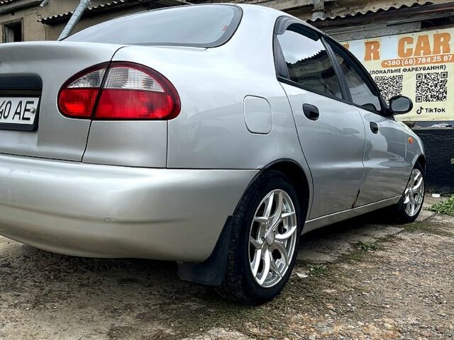 Серый Дэу Ланос, объемом двигателя 1.5 л и пробегом 31300 тыс. км за 2500 $, фото 1 на Automoto.ua