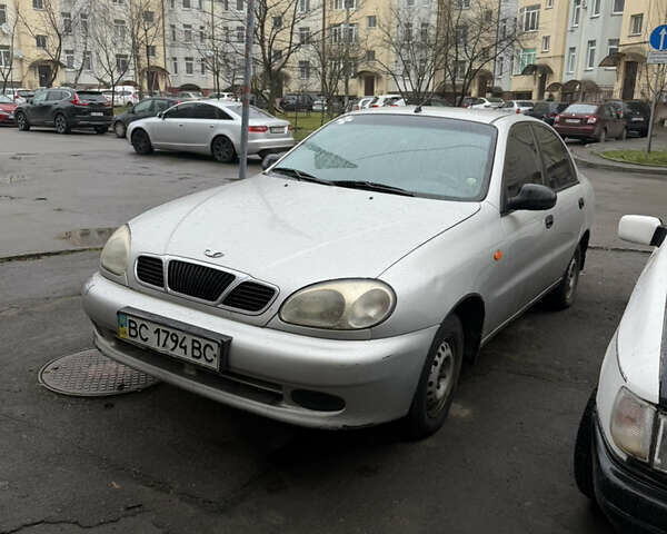 Серый Дэу Ланос, объемом двигателя 1.5 л и пробегом 200 тыс. км за 1499 $, фото 1 на Automoto.ua