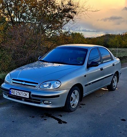 Деу Ланос 2007 у Желтых Водах на Automoto.ua Сірий Деу Ланос, об'ємом двигуна 1.5 л та пробігом 108 тис. км за 3600 $, фото 1 на Automoto.ua