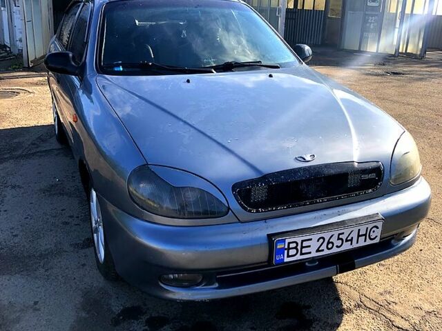 Сірий Деу Ланос, об'ємом двигуна 1.5 л та пробігом 250 тис. км за 2000 $, фото 1 на Automoto.ua