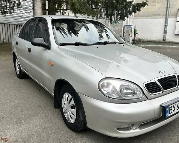Деу Ланос 2007 у Києві на Automoto.ua Сірий Деу Ланос, об'ємом двигуна 1.5 л та пробігом 193 тис. км за 2600 $, фото 1 на Automoto.ua