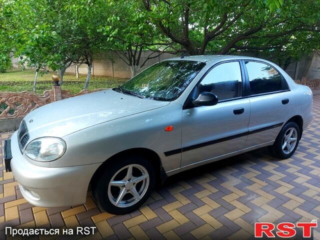 Серый Дэу Ланос, объемом двигателя 1.5 л и пробегом 167 тыс. км за 2950 $, фото 1 на Automoto.ua