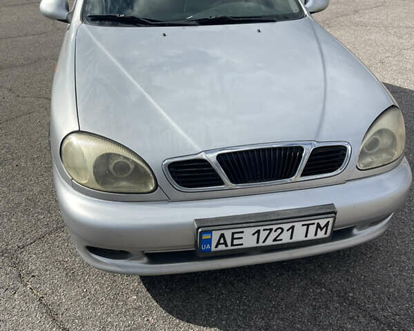 Дэу Ланос 2007 в Никополе на Automoto.ua Серый Дэу Ланос, объемом двигателя 1.5 л и пробегом 285 тыс. км за 2400 $, фото 1 на Automoto.ua