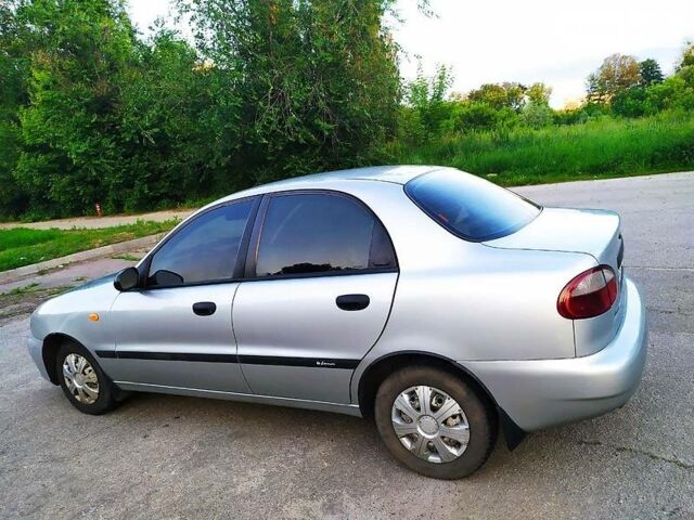 Серый Дэу Ланос, объемом двигателя 1.5 л и пробегом 174 тыс. км за 2700 $, фото 1 на Automoto.ua