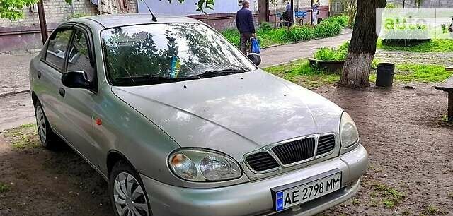 Сірий Деу Ланос, об'ємом двигуна 1.5 л та пробігом 50 тис. км за 2000 $, фото 1 на Automoto.ua