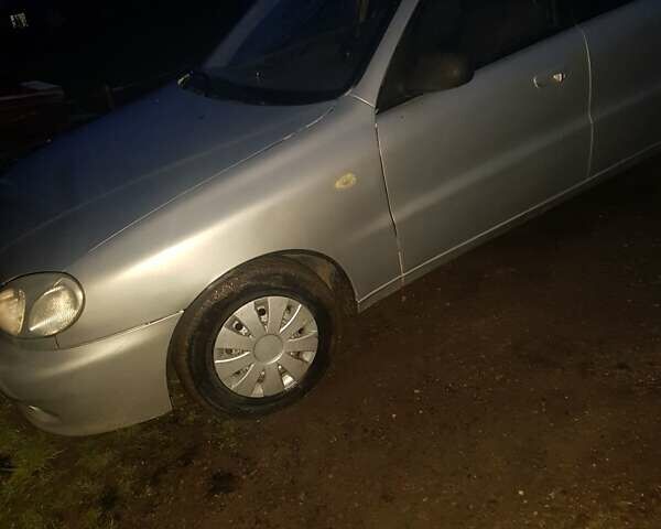 Серый Дэу Ланос, объемом двигателя 1.6 л и пробегом 259 тыс. км за 1400 $, фото 1 на Automoto.ua