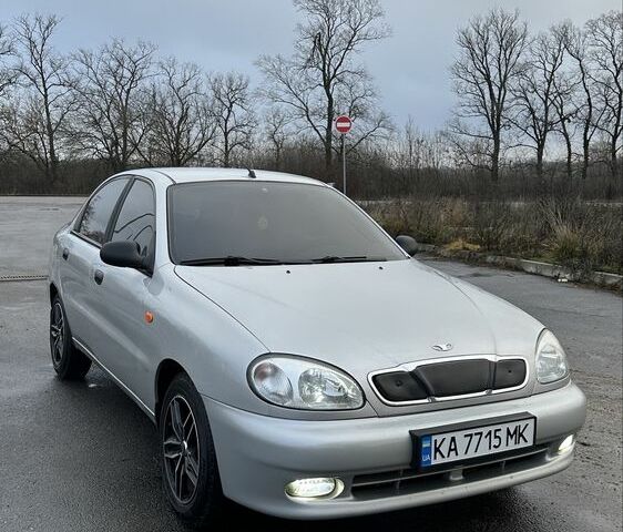 Серый Дэу Ланос, объемом двигателя 1.5 л и пробегом 145 тыс. км за 3400 $, фото 1 на Automoto.ua