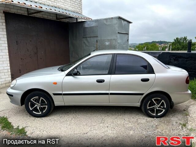 Серый Дэу Ланос, объемом двигателя 1.5 л и пробегом 200 тыс. км за 1750 $, фото 1 на Automoto.ua