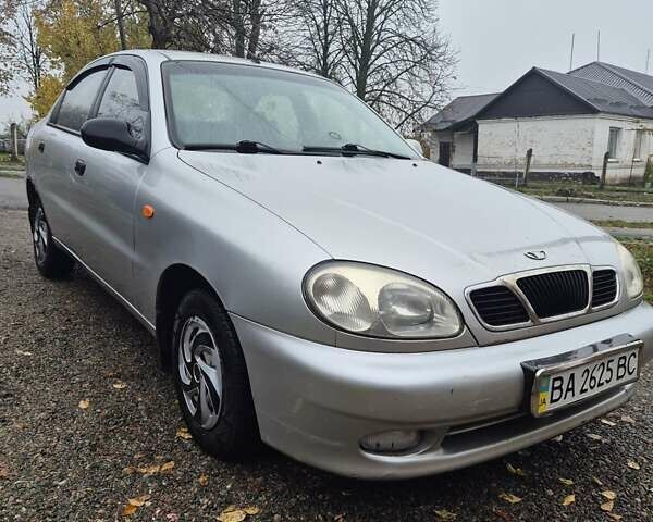 Серый Дэу Ланос, объемом двигателя 1.5 л и пробегом 242 тыс. км за 2100 $, фото 1 на Automoto.ua