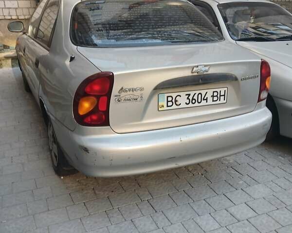 Дэу Ланос 2007 в Львове на Automoto.ua Серый Дэу Ланос, объемом двигателя 1.5 л и пробегом 197 тыс. км за 924 $, фото 1 на Automoto.ua