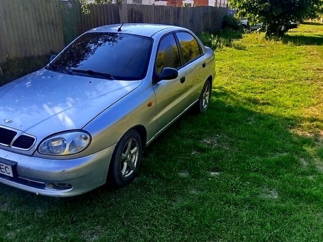 Серый Дэу Ланос, объемом двигателя 1.4 л и пробегом 180 тыс. км за 1700 $, фото 1 на Automoto.ua