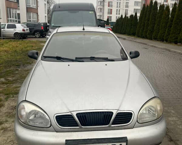 Серый Дэу Ланос, объемом двигателя 1.5 л и пробегом 200 тыс. км за 2200 $, фото 1 на Automoto.ua