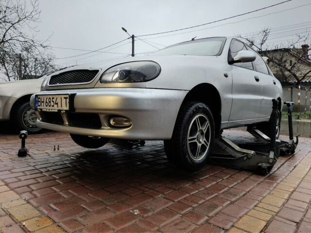 Серый Дэу Ланос, объемом двигателя 1.4 л и пробегом 130 тыс. км за 2300 $, фото 1 на Automoto.ua