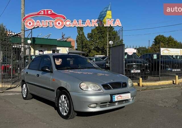 Сірий Деу Ланос, об'ємом двигуна 1.5 л та пробігом 192 тис. км за 2799 $, фото 1 на Automoto.ua