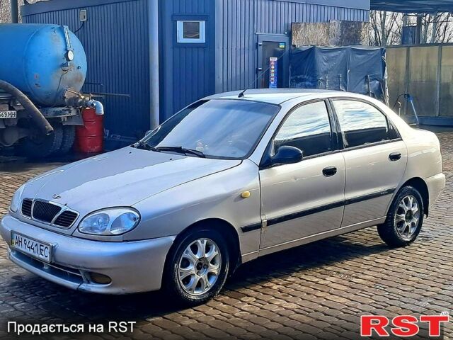 Серый Дэу Ланос, объемом двигателя 1.5 л и пробегом 300 тыс. км за 1550 $, фото 1 на Automoto.ua