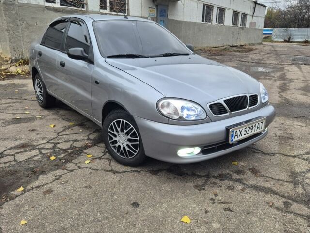 Сірий Деу Ланос, об'ємом двигуна 1.5 л та пробігом 243 тис. км за 3200 $, фото 1 на Automoto.ua