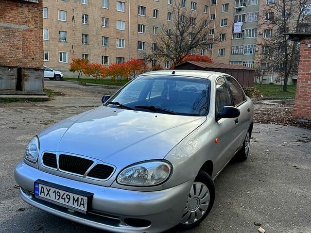 Серый Дэу Ланос, объемом двигателя 1.5 л и пробегом 270 тыс. км за 1500 $, фото 1 на Automoto.ua