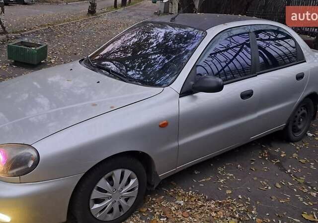 Сірий Деу Ланос, об'ємом двигуна 1.3 л та пробігом 327 тис. км за 2300 $, фото 1 на Automoto.ua