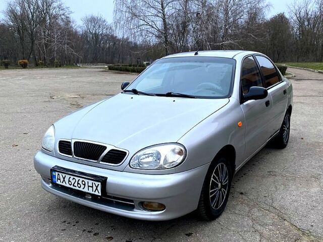 Сірий Деу Ланос, об'ємом двигуна 1.6 л та пробігом 267 тис. км за 3000 $, фото 1 на Automoto.ua