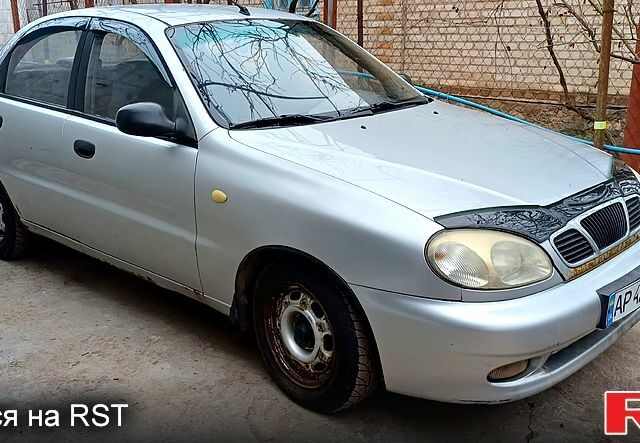 Серый Дэу Ланос, объемом двигателя 1.4 л и пробегом 340 тыс. км за 1950 $, фото 1 на Automoto.ua