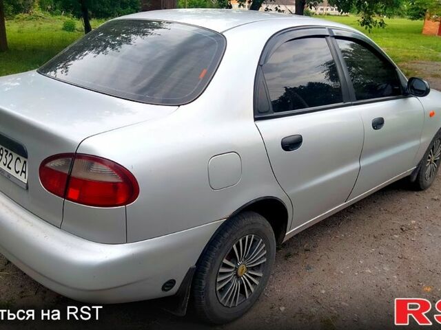 Серый Дэу Ланос, объемом двигателя 1.5 л и пробегом 200 тыс. км за 2600 $, фото 1 на Automoto.ua