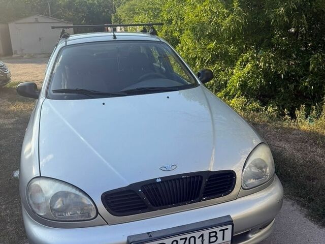Сірий Деу Ланос, об'ємом двигуна 1.35 л та пробігом 81 тис. км за 2500 $, фото 1 на Automoto.ua