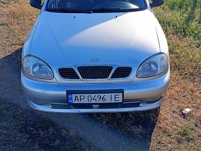 Сірий Деу Ланос, об'ємом двигуна 1.5 л та пробігом 173 тис. км за 2000 $, фото 1 на Automoto.ua